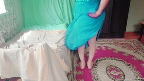 Tempting Crossdresser Slowly Teasing While Showing Seductive Curves