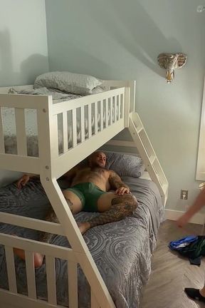 Reminding My Step-brother Just How Perfect My Pussy Is