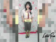 FemBoy with bee stockings - FemBoy con medias de abeja