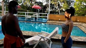 comi a clinte da minha patroa na casa da minha patroa ela pediu massagem e acabo sentando gostoso