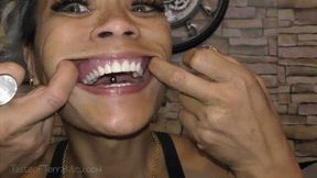 Inside My Mouth - Loosey Lu - HD 720 MP4
