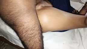 Raw and unbridled: Desi delight gets ravaged by horny&#x1F975; plumber in steamy Indian sex escapade.