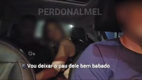 alem de ficar de motorista enquanto a melhotwife chupava o amigo, o marido teve q emprestar a camisinha pro macho poder me comer gostoso no carro