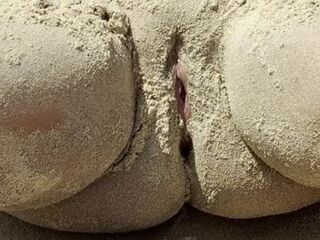 I’m Very HAWT? Playing On The NUDIST Beach With My SANDY Body?