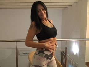 Casting con sorpresa a Sofia Gym la nueva guerrera del porno. Dale tu primero Waky!