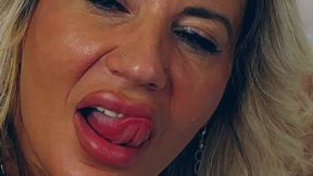 Gina Bear Private Show