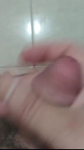 عربيه شرموطه تلعب مع حبيبها   وزوجه ديوث يلعب بزبور سكس عربي ساخن