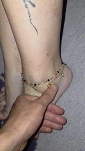 Who's she?? what's her name please??