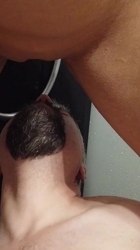 Blonde Chubby Babe Pisses in the Shower Guy in Mouth