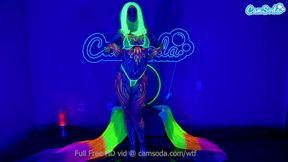 Camsoda - Bodypainted babe relishing solo play