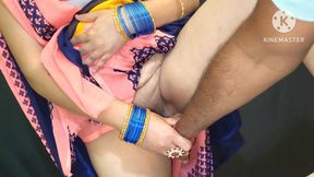 Unsatisfied Women Self Putting Her Husband Finger in Her Pusssy