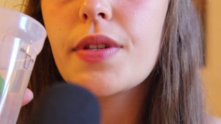 ASMR cake porn