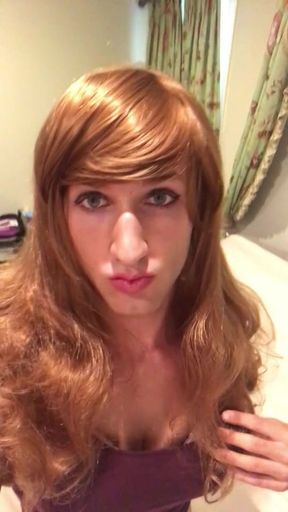 Man&#039;s First Makeover into a Woman