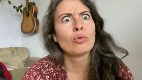 piggy nose and her silly face make you crazy aV