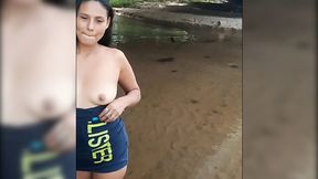 Bitch gets caught peeing in river, gets creamed by dude - SPANISH PORN