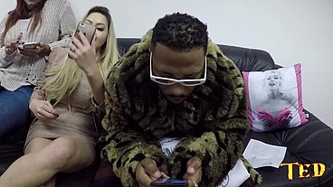 Bastidores da Gravação das gostosas a loira do seios gigantes e da Milf - Rafaella Denardin - Melissa Devassa - Nego Catra