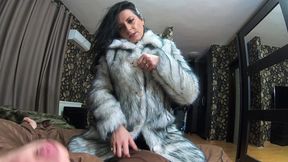 milfycalla- face fuck,cum play while wearing a hot grey fur-coat and long boots 214