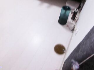 Caught My Stepmom Stroking. the Stepmother Turned Out to Be a Noble Bitch