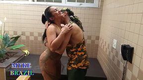 eu fui em um motel encontrar com uma atriz gostosa ela e alessandra marques ela e uma delicia ela pediu pra gosar na boca dela