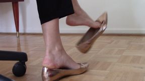 Metallic Flat Shoeplay