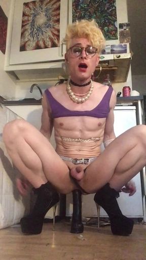 Skinny Blond Whiteboi Bitch Jes Exposed