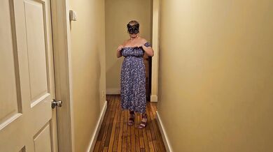 CURVY Mommy LOVES showing you her BIG TITS