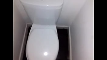 Toilet piss!