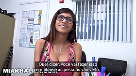 Mia Khalifa interviewed in Portuguese about her hot interracial sex tape!