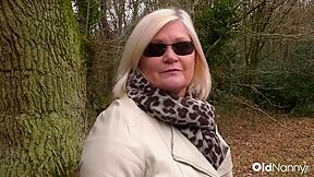 Passionate Mature Lesbian Licks Sexy Milf Pussy