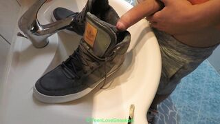 urinate in fresh Sneakers (AF1, Adidas Hardcourt)
