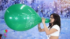 Nova Blow Pops 2 16-inch 4K (3840x2160)