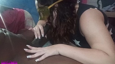 Realizando fetish da esposa safada