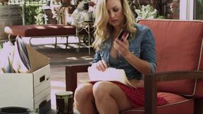 ”Big Titted Bibi Jones' tits sway back & forth”