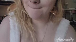 Under the Tree (Kinkmas Day 16: Virtual POV)