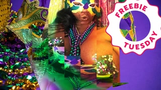 Jessica Grabbit Mardi Gras fun