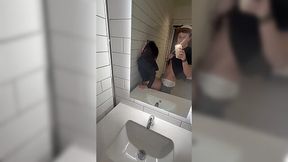 Hot Girl Crashes Into Stranger Car Then Offers Sex To Apologize Passionately