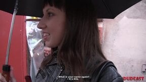 1 Girl on the Whole Street - Picked up by PUA POV