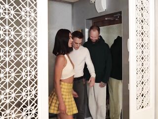 Caught Her Boyfriend Cheating on Her and Couldn't Move Anymore! Solely Sex Can Aid Her!