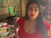 MOROCHA NALGONA se folla al MECÁNICO de su marido