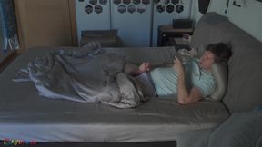 Jerking off and Cumming in Hand!