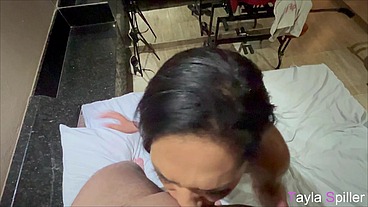 GANHEI UM PIX DO SEGUIDOR DO INSTA E EM SEGUIDA FOMOS PRO MOTEL GRAVAR A GOZADA DELE NA MINHA CARA
