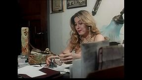 Queen Of Dreams: Moana Pozzi gets her pussy licked