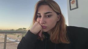 HANDY SMOKE IN THE FRESH AIR IN THE MORNING