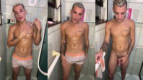 novinho flagrado tomando banho batendo uma ate gozar muito