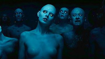 Ghostly Gals & Gals with Ghosts