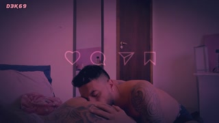 18 жастағы жасөспірім Қадам әпке үлкен кремді алады