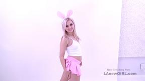 ”Teen Bunny in pink gets ravaged & rims at audition”
