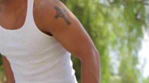 Str8togay.com - Inked hunk desires rough nailing