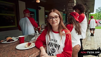 Family Reunion with My Best Friend&#039_s Pervy Stepsister