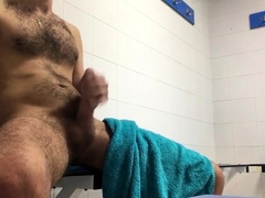 Drying off n wanking my cock at the pool lockerroom